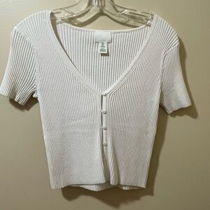 H&M White Ribbed Short Sleeve Button Down Shirt